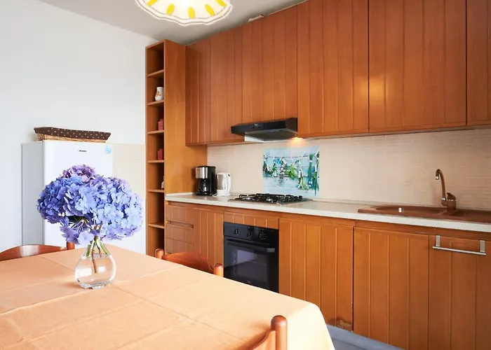 Aurora - Dma331 By Interhome * Vercana